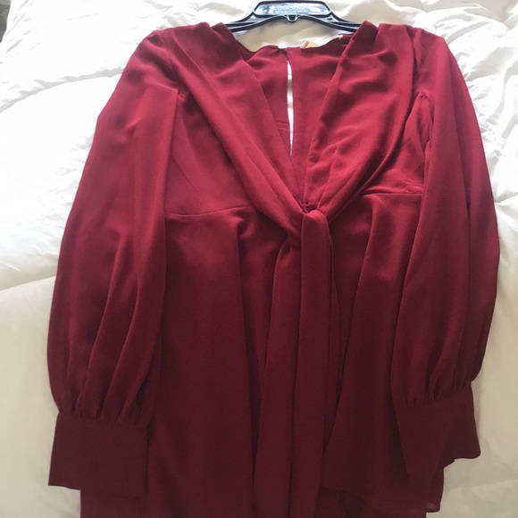 American threads long sleeve red romper V cut - Picture 4 of 4